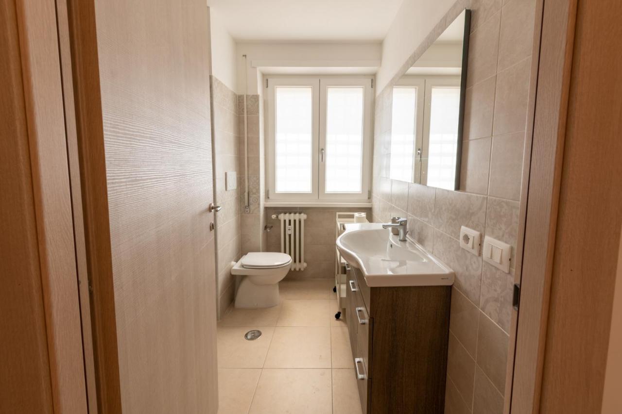 Апартаменты Casa Rosa Beige E Blu Рим Экстерьер фото